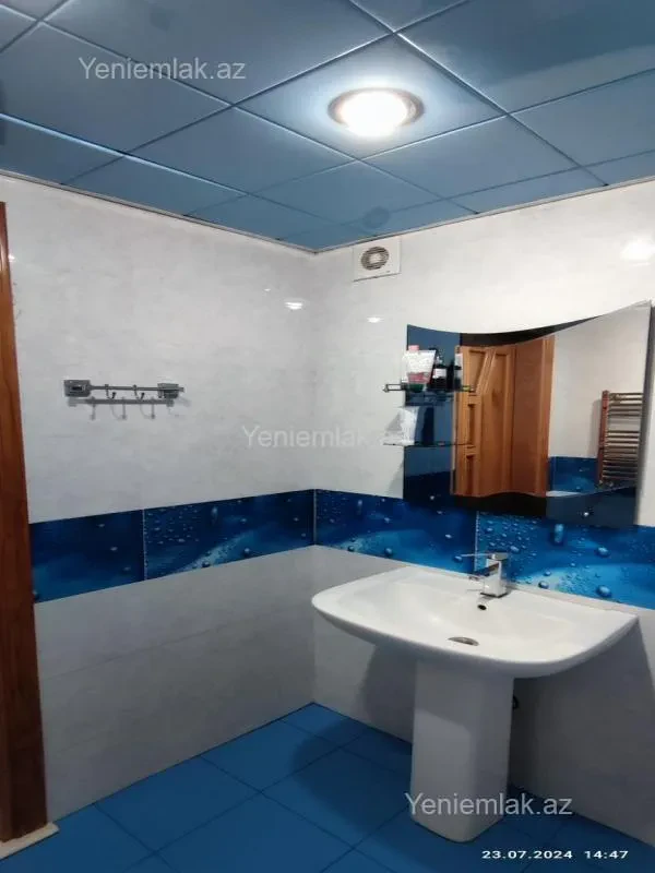 Satılır 3 otaqlı yeni tikili 150 m²