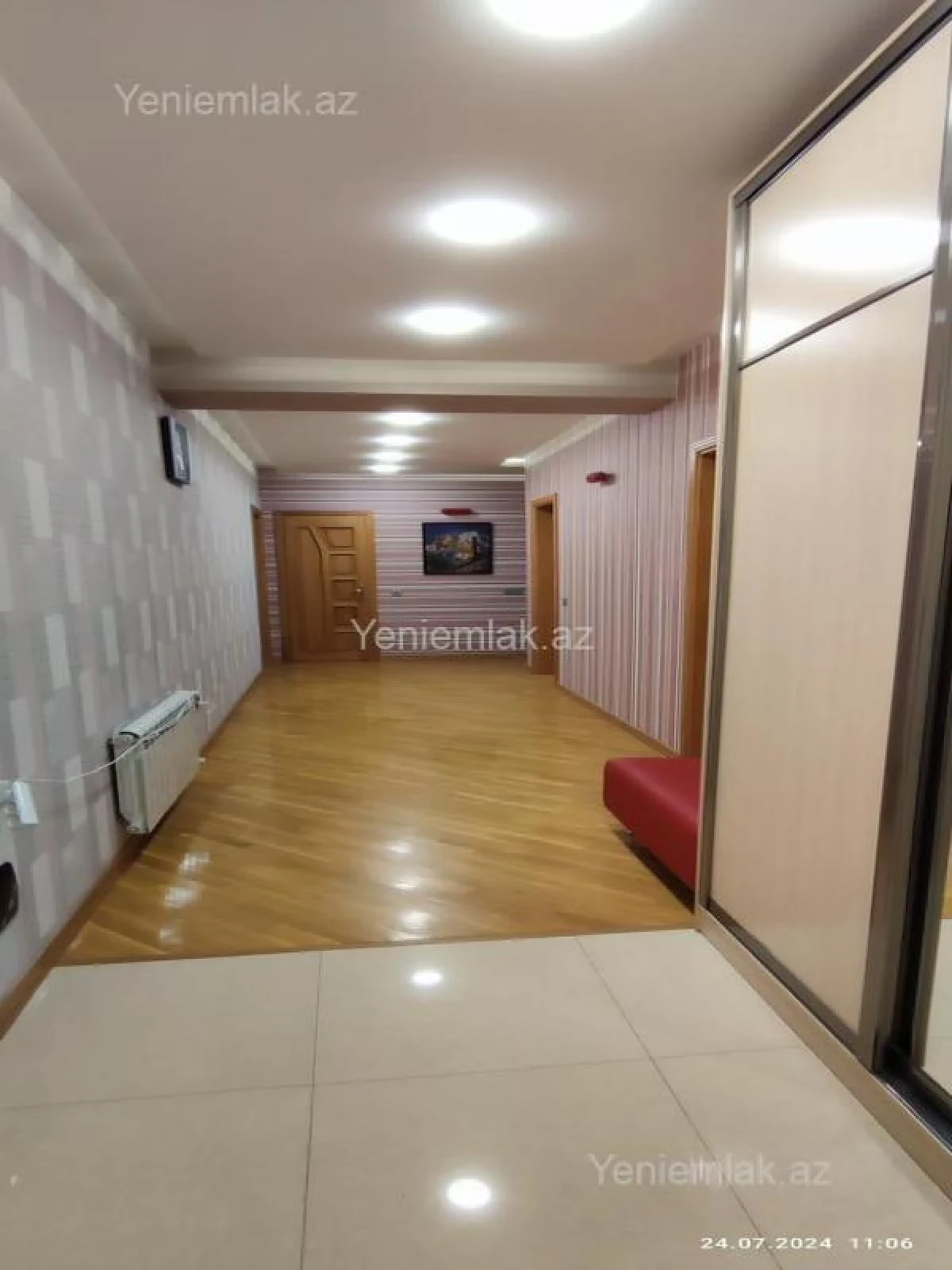 Satılır 3 otaqlı yeni tikili 150 m²
