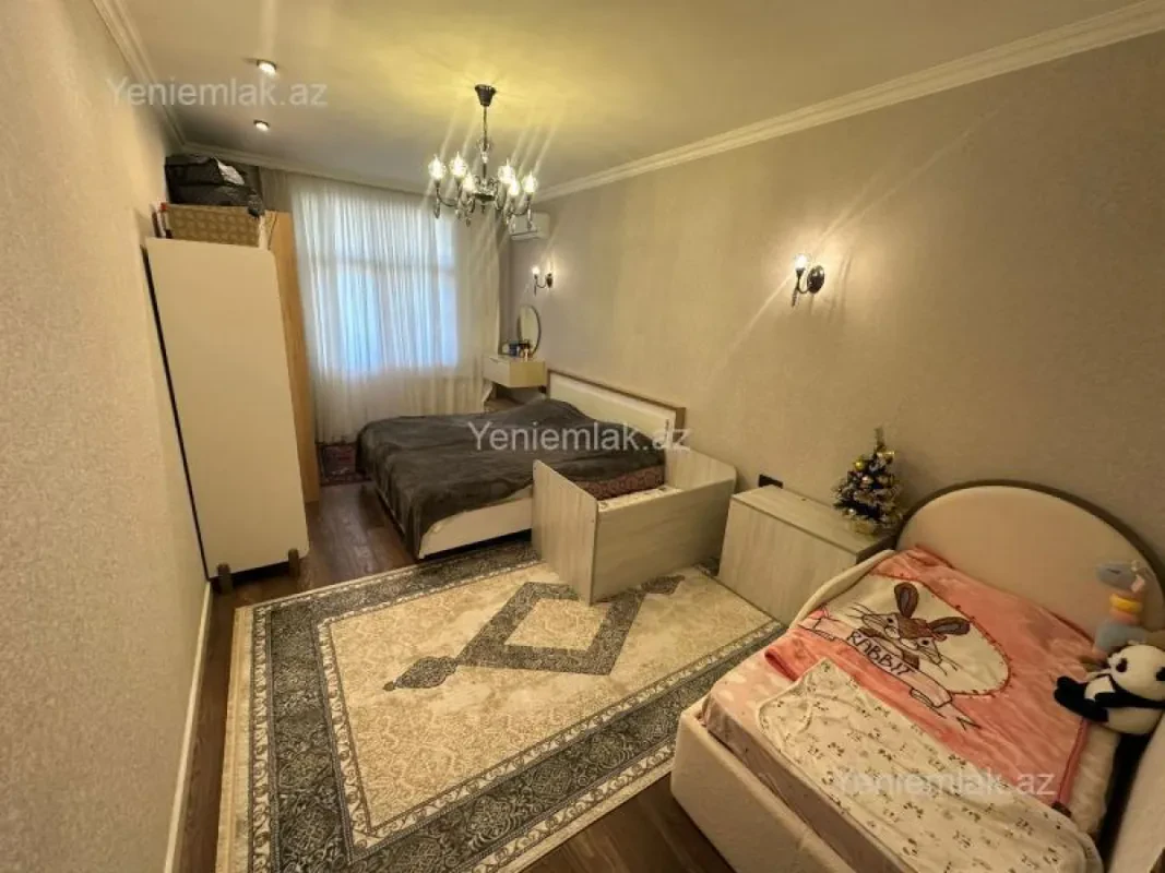 Satılır 2 otaqlı yeni tikili 80 m²