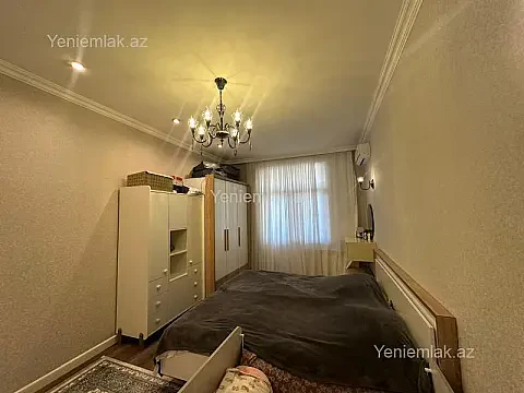 Satılır 2 otaqlı yeni tikili 80 m²
