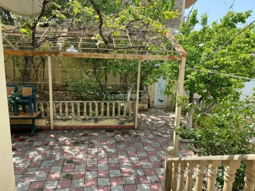 Satılır 4 otaqlı həyət evi 94 m²