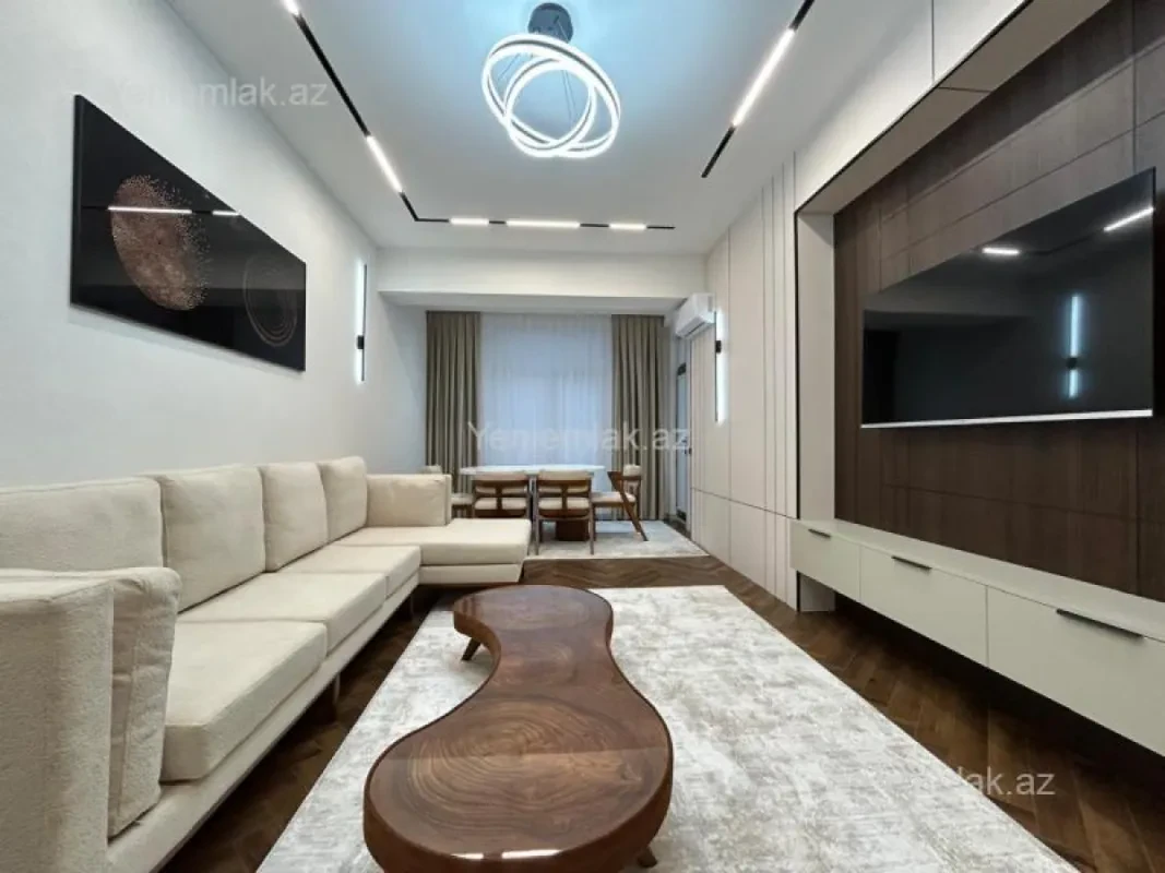 Satılır 2 otaqlı yeni tikili 66 m²