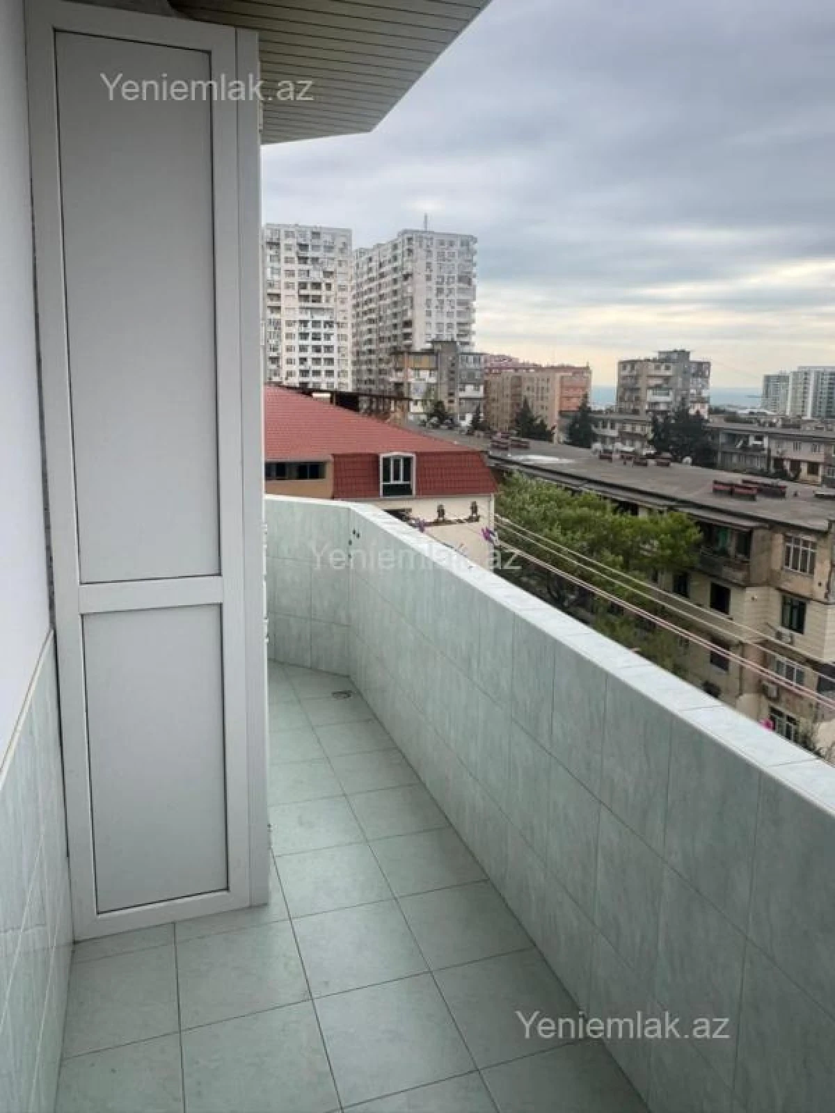 Satılır 3 otaqlı yeni tikili 123 m²