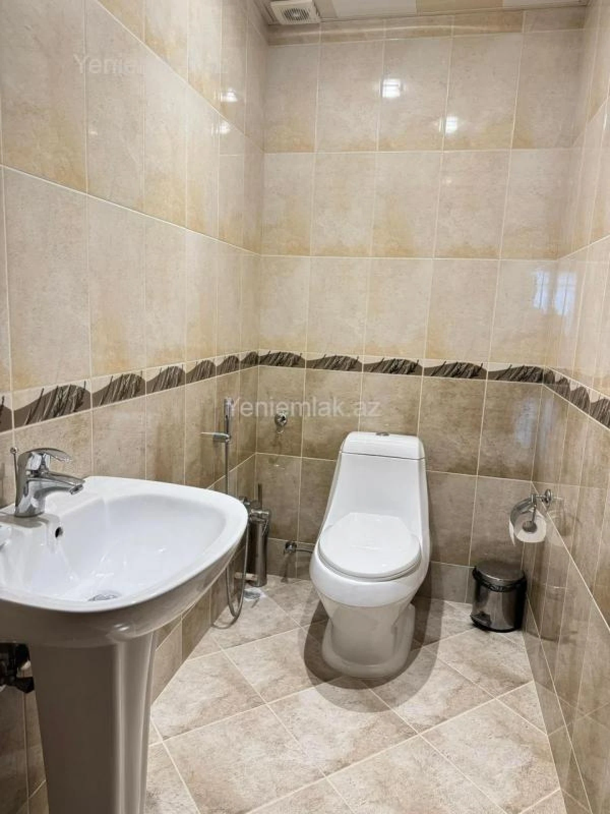 Satılır 3 otaqlı yeni tikili 123 m²