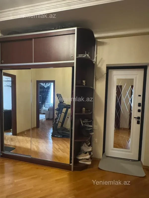 Satılır 3 otaqlı yeni tikili 123 m²