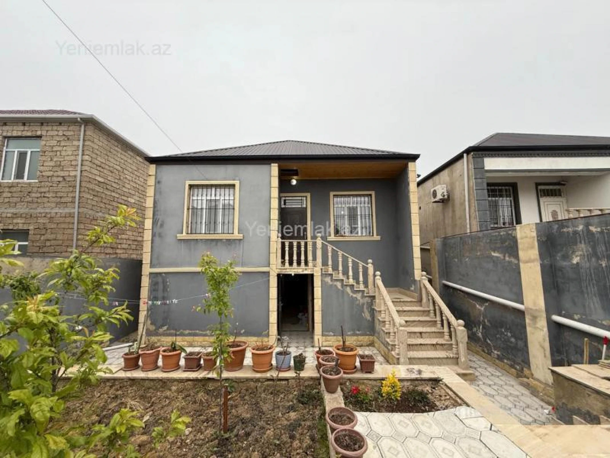 Satılır 3 otaqlı həyət evi 100 m²