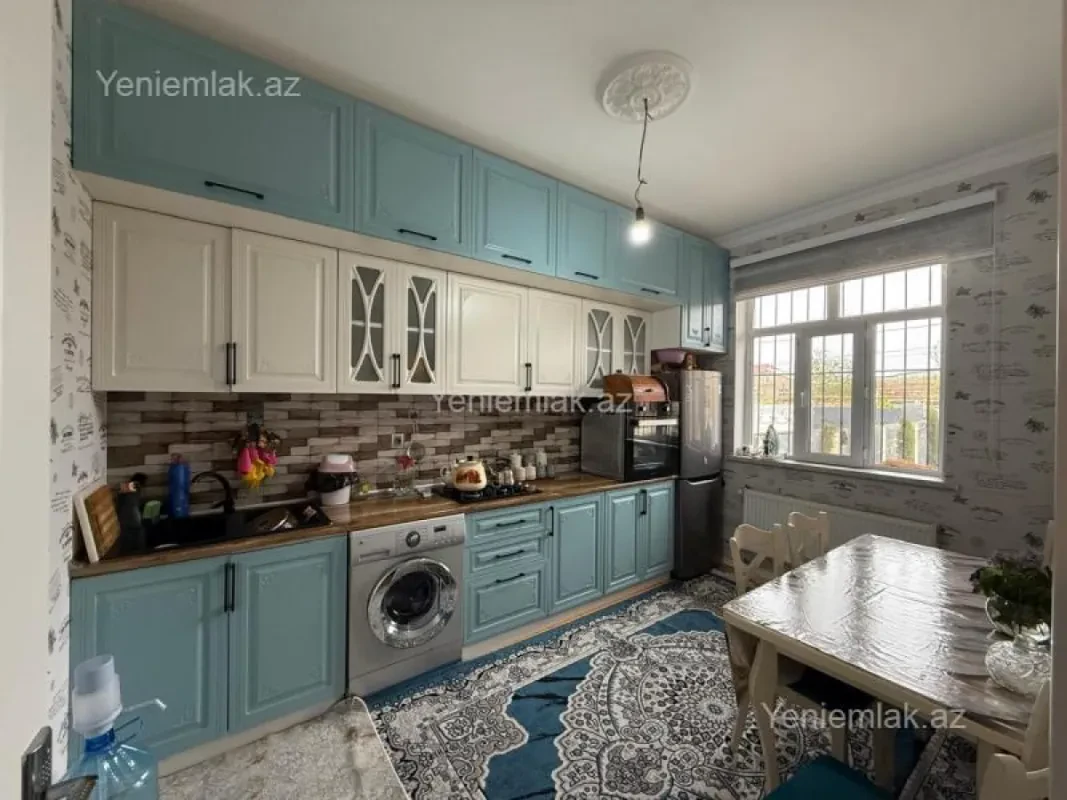 Satılır 3 otaqlı həyət evi 100 m²