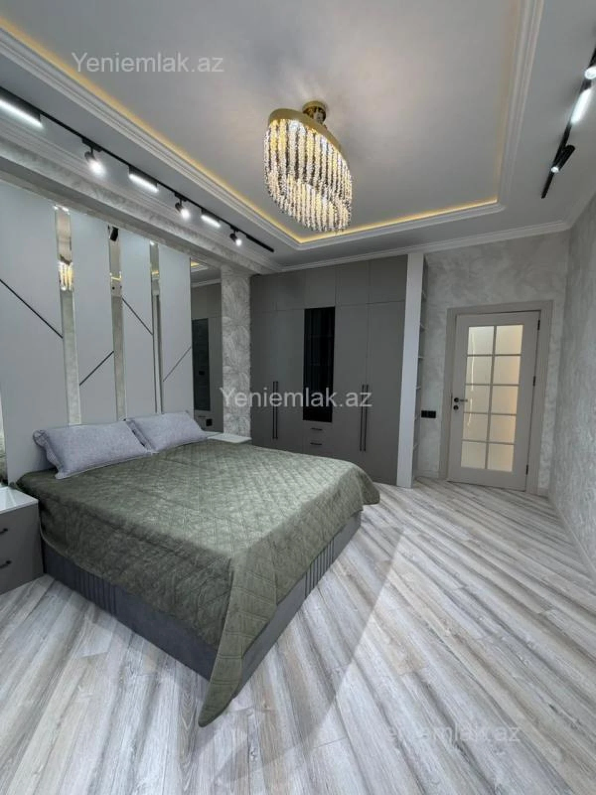 Satılır 3 otaqlı yeni tikili 90 m²