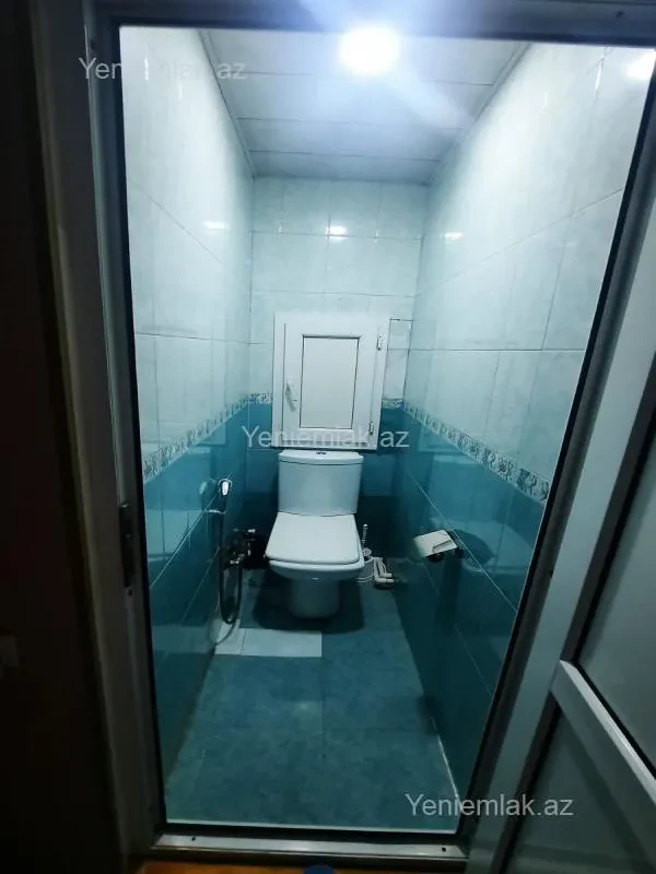 Satılır 3 otaqlı köhnə tikili 75 m²