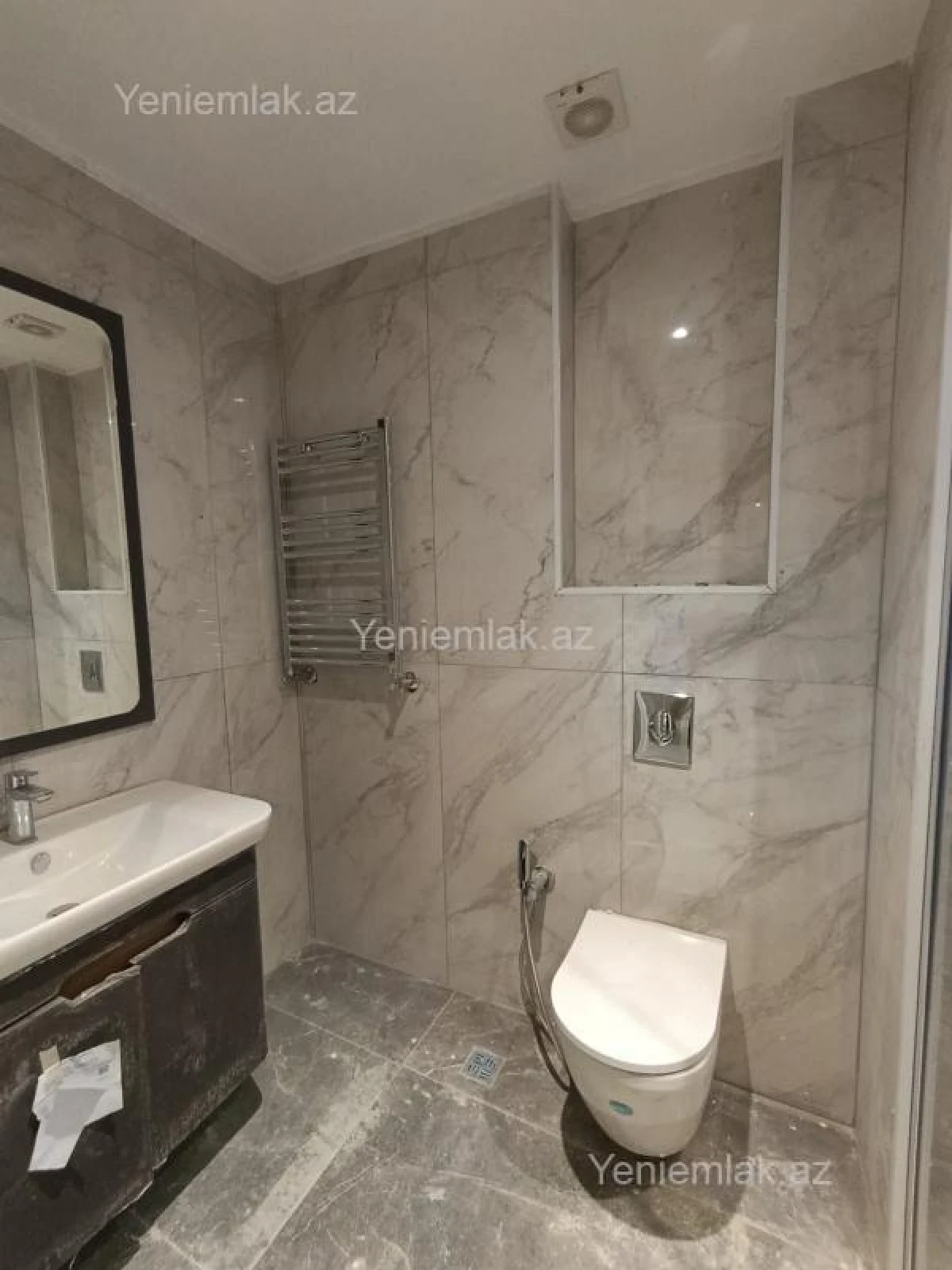 Satılır 3 otaqlı yeni tikili 72 m²