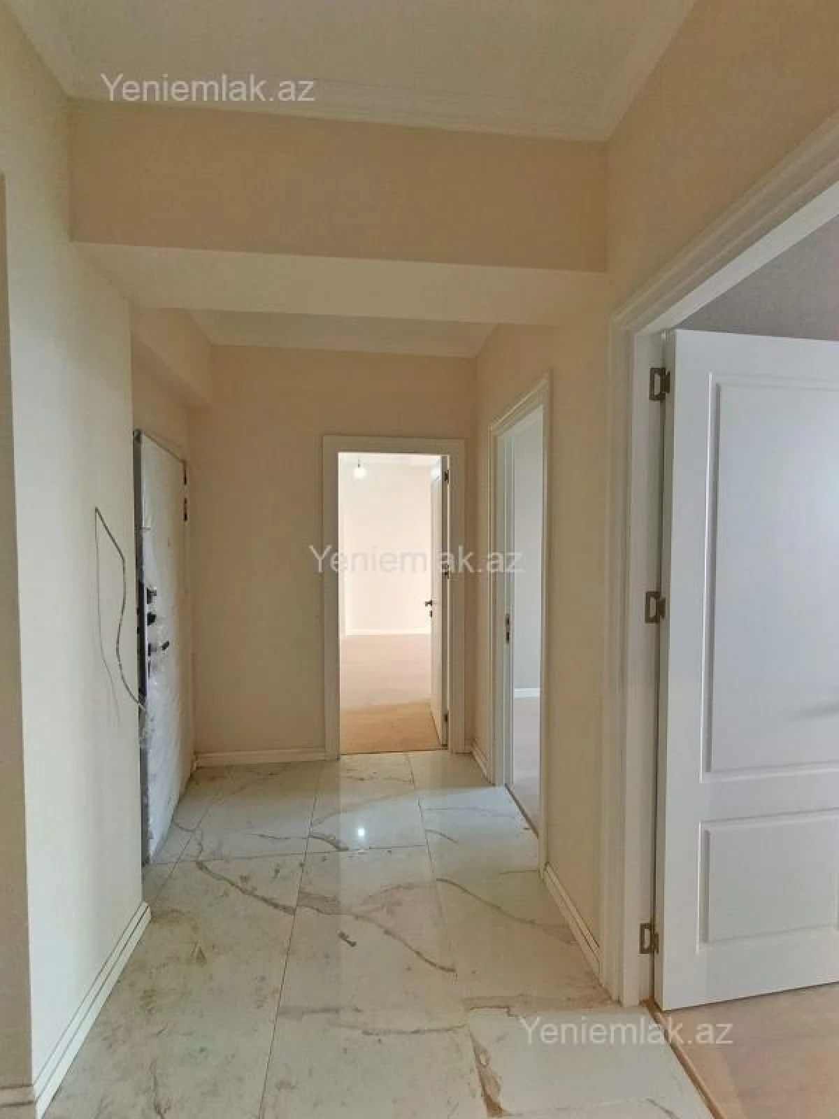 Satılır 3 otaqlı yeni tikili 72 m²