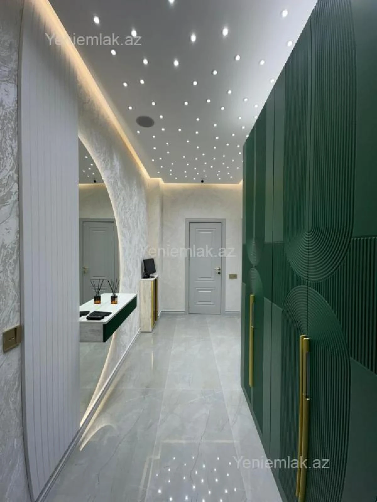 Satılır 2 otaqlı yeni tikili 55 m²