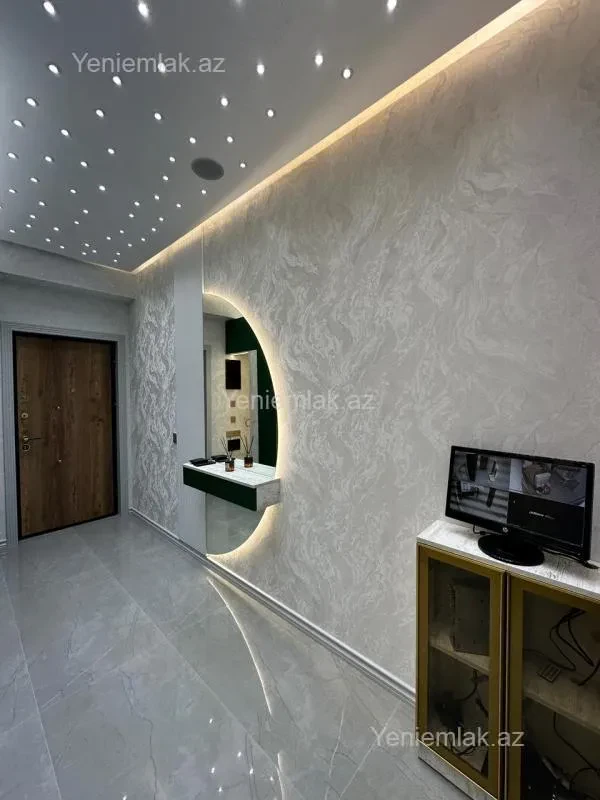 Satılır 2 otaqlı yeni tikili 55 m²