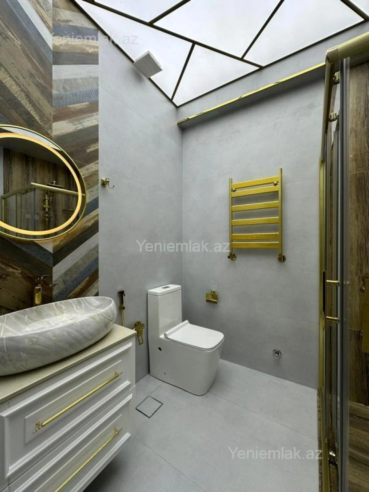 Satılır 2 otaqlı yeni tikili 55 m²