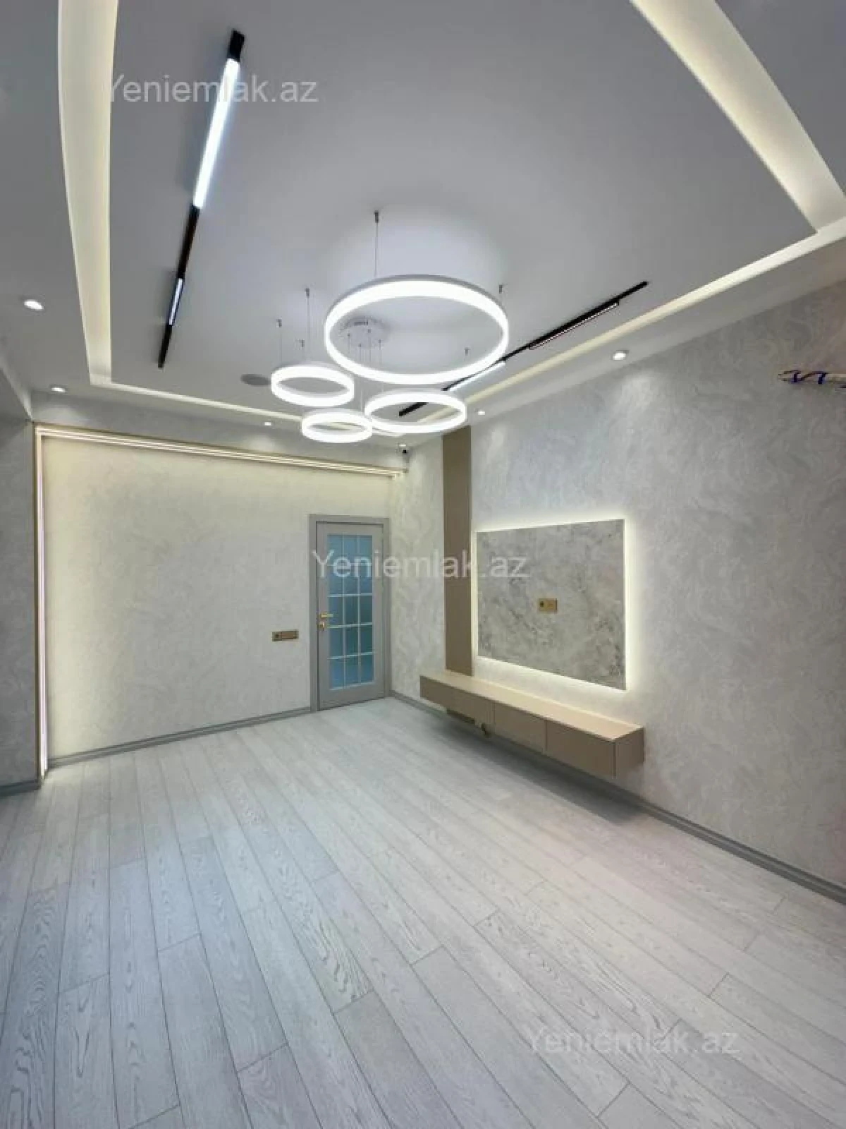 Satılır 2 otaqlı yeni tikili 55 m²