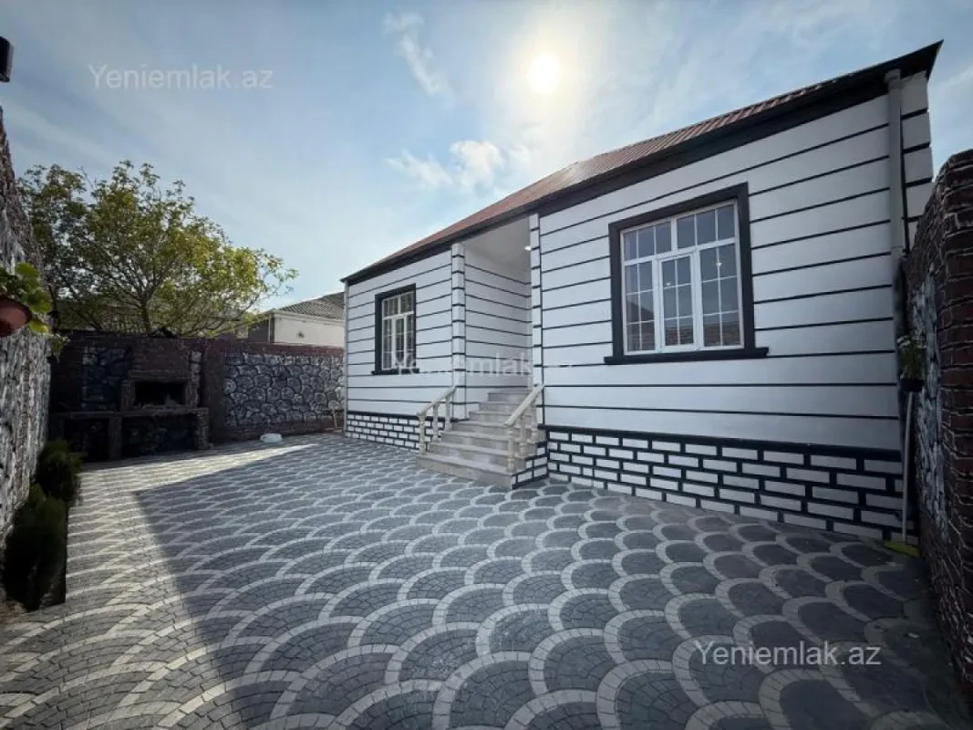 Satılır 4 otaqlı həyət evi 120 m²