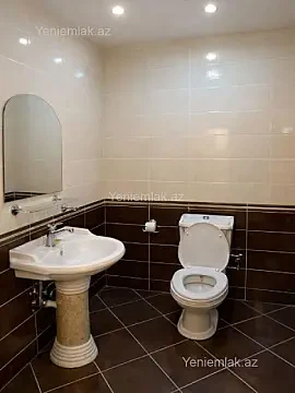 Satılır 3 otaqlı yeni tikili 140 m²