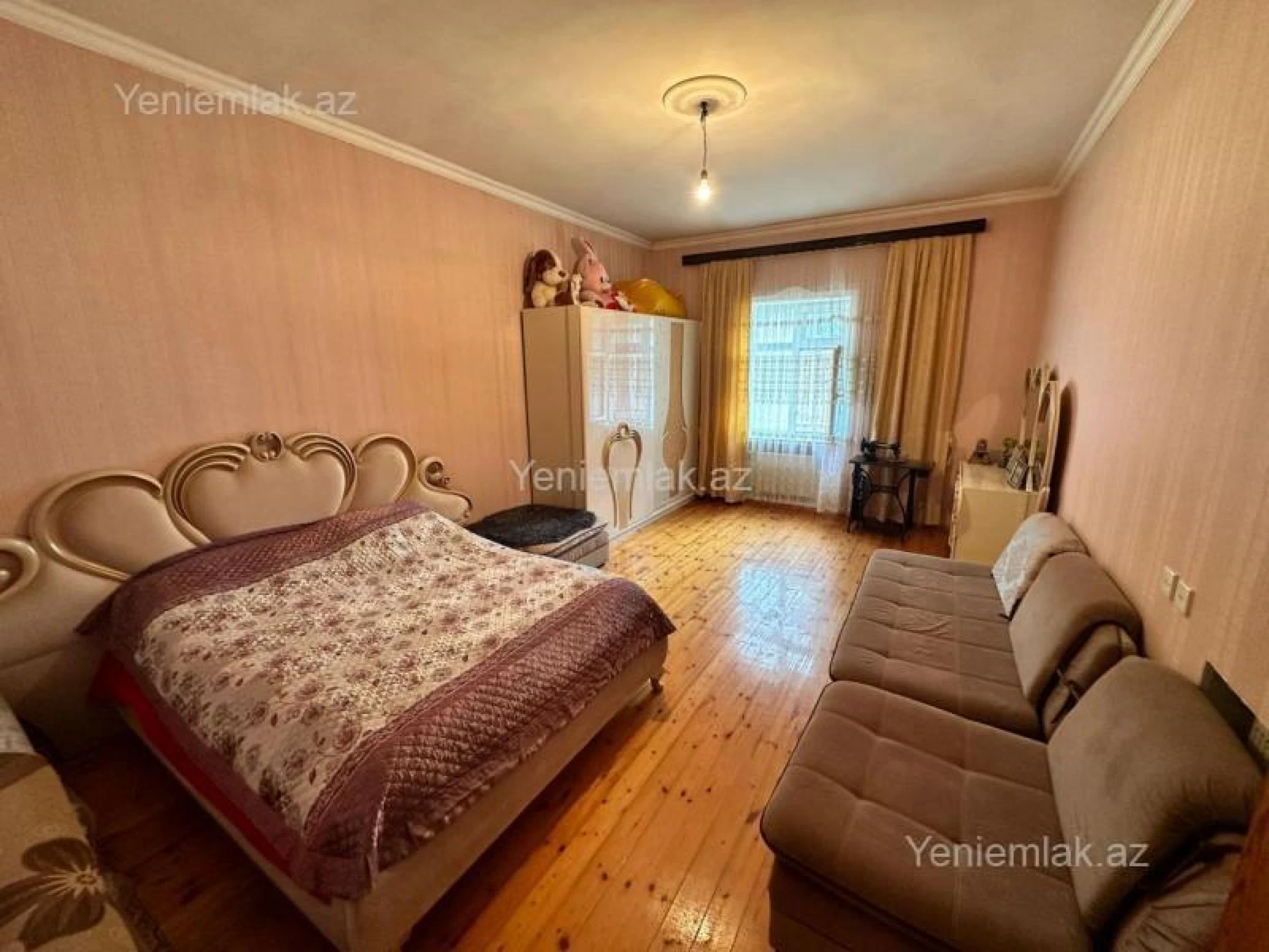 Satılır 4 otaqlı həyət evi 160 m²