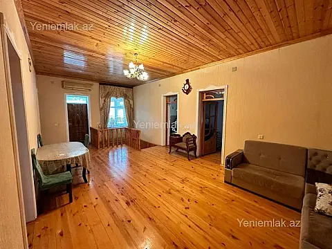 Satılır 4 otaqlı həyət evi 160 m²