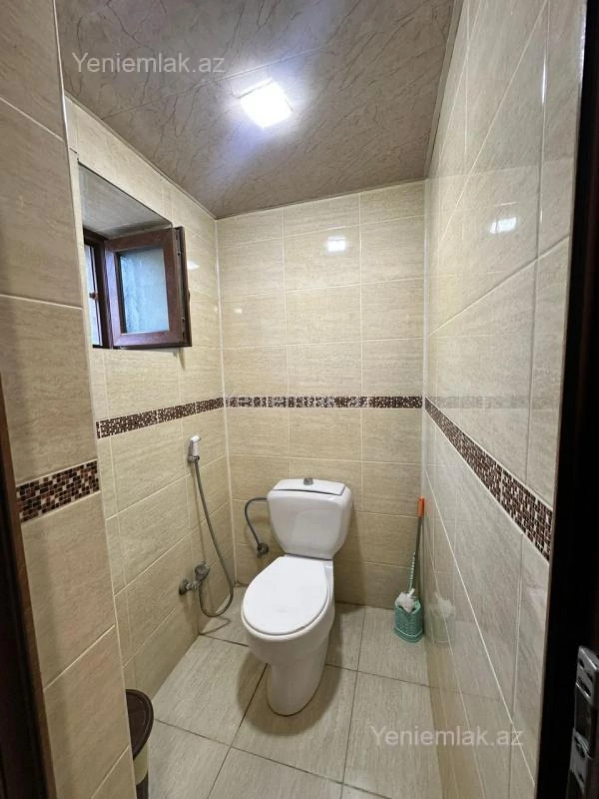 Satılır 4 otaqlı həyət evi 160 m²