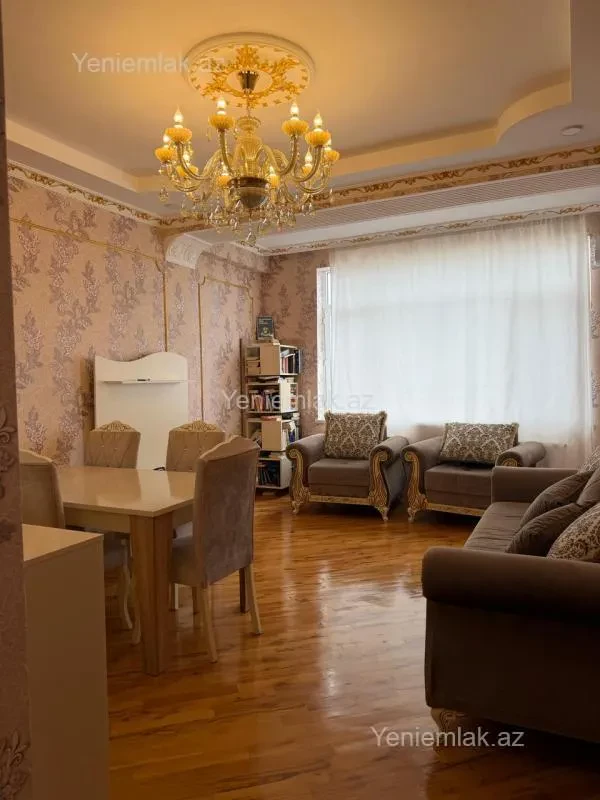 Satılır 3 otaqlı yeni tikili 100 m²