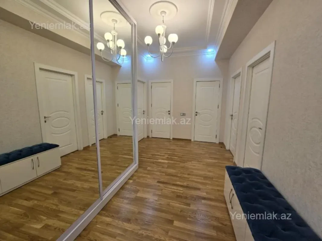 Satılır 3 otaqlı yeni tikili 118 m²