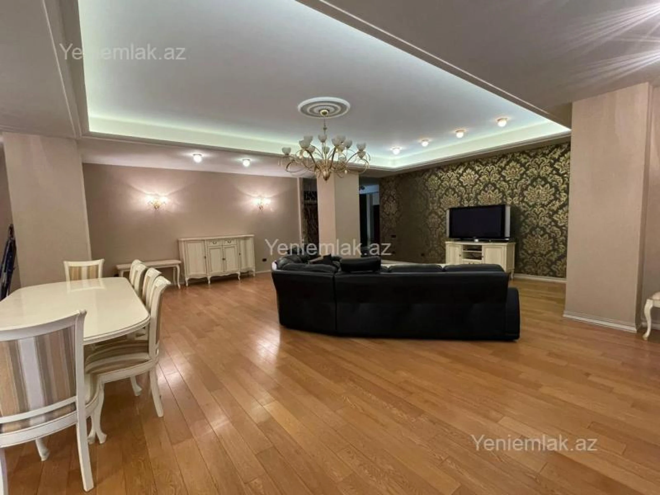 Satılır 4 otaqlı yeni tikili 231.5 m²