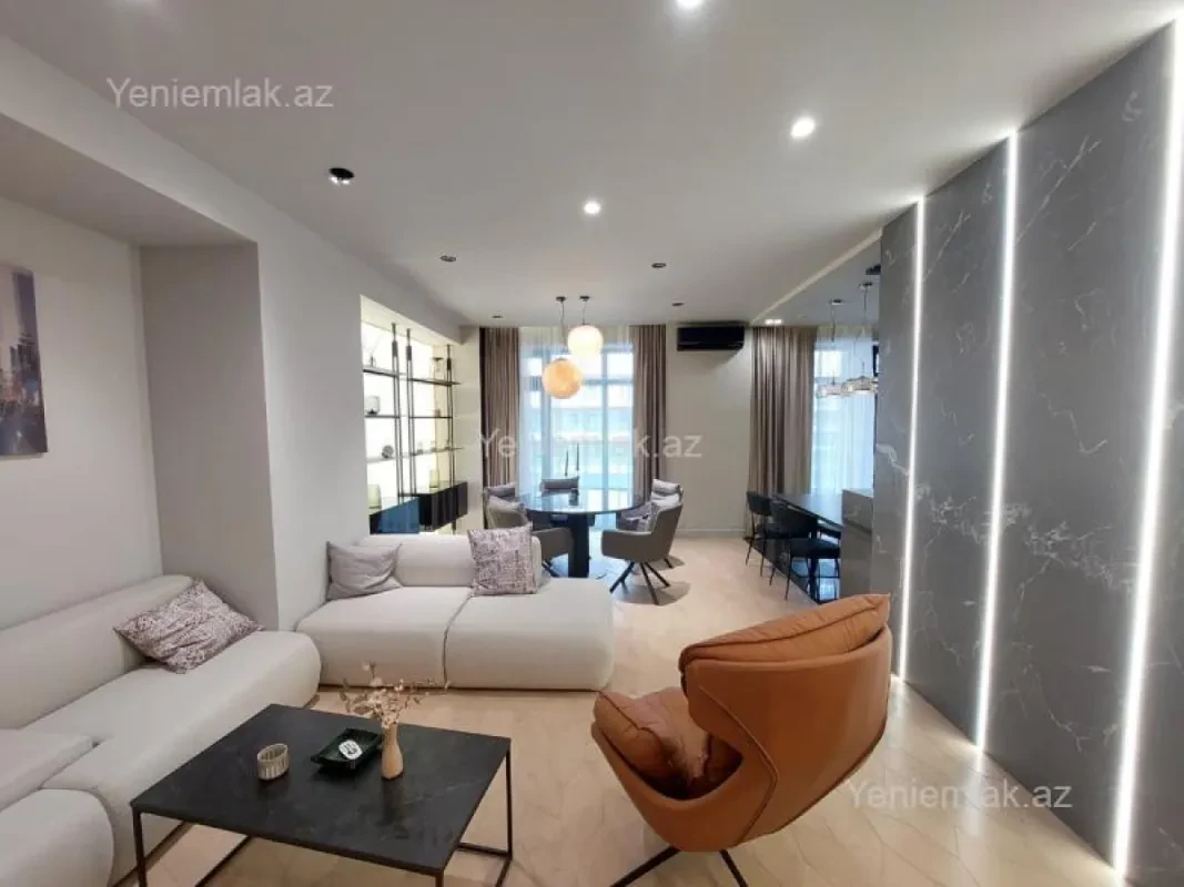 Satılır 3 otaqlı yeni tikili 148 m²