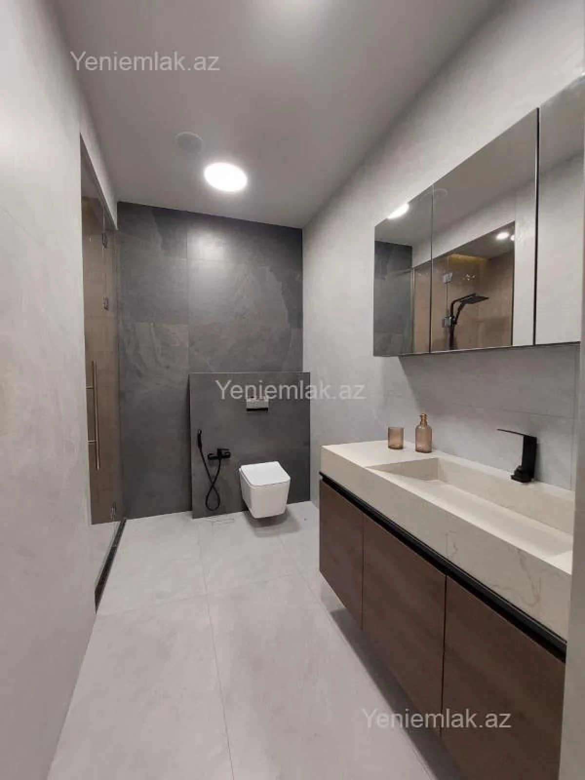 Satılır 3 otaqlı yeni tikili 148 m²