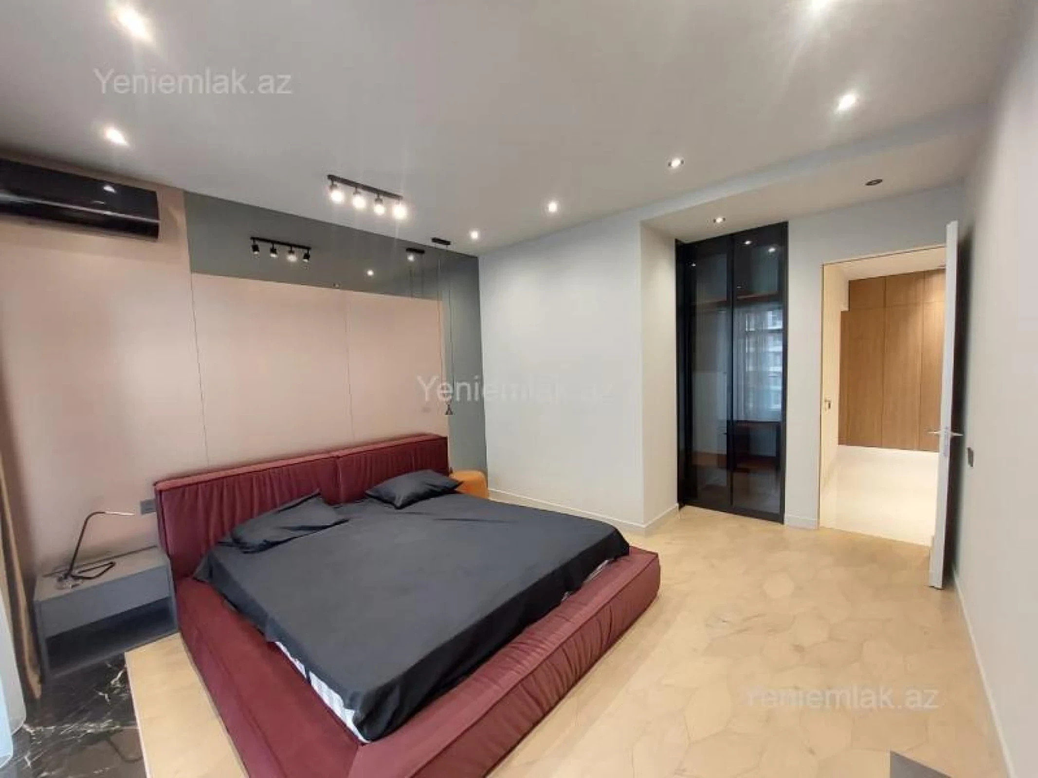 Satılır 3 otaqlı yeni tikili 148 m²