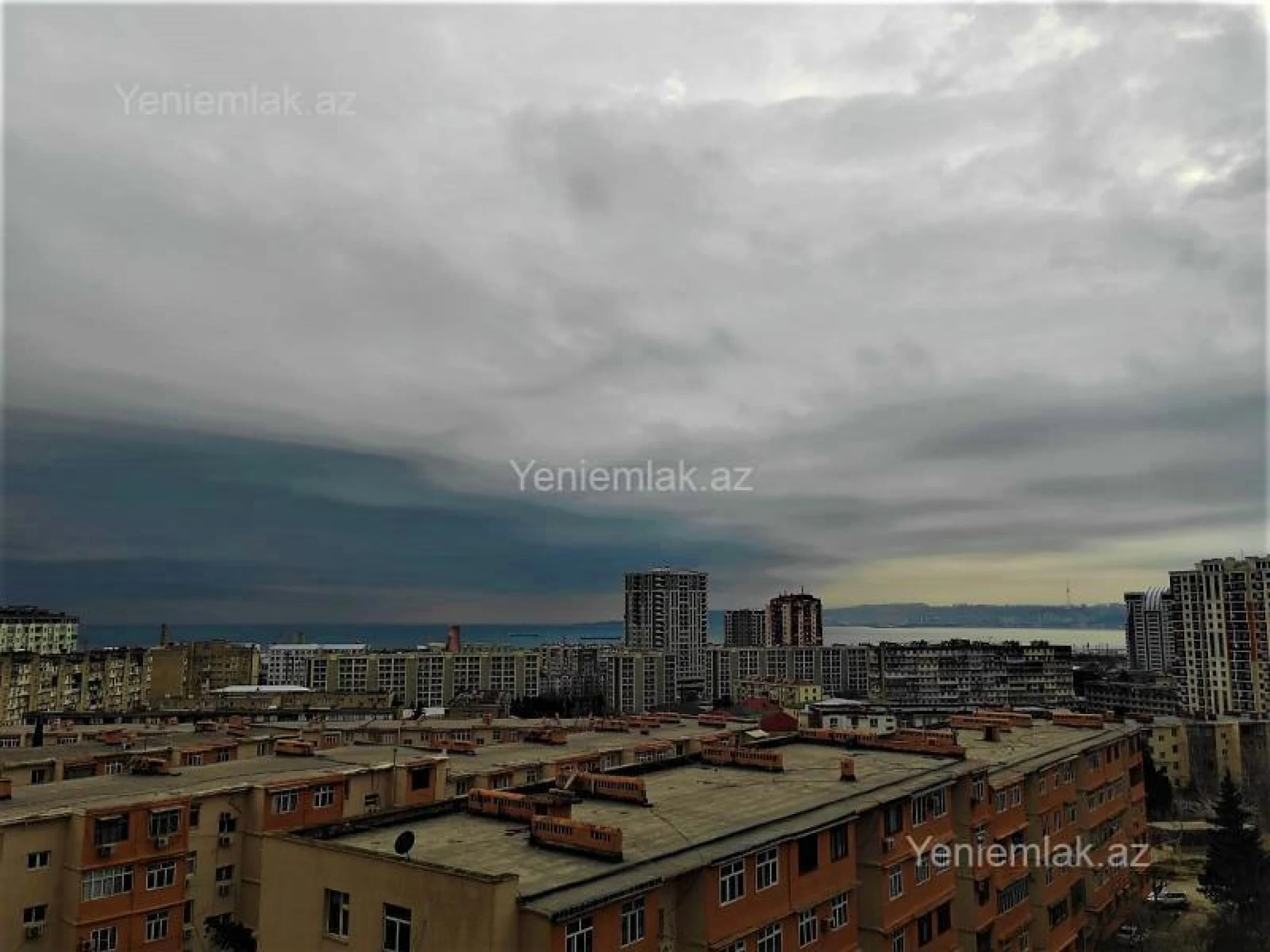 Satılır 2 otaqlı yeni tikili 52 m²