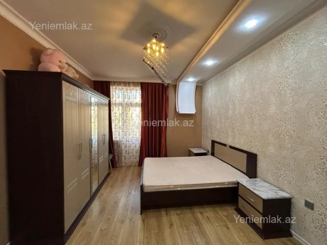 Satılır 3 otaqlı yeni tikili 110 m²