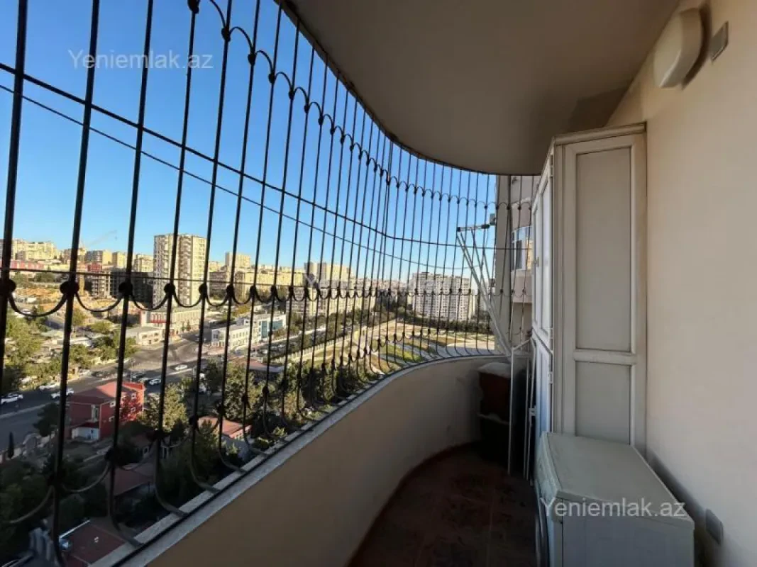 Satılır 3 otaqlı yeni tikili 110 m²