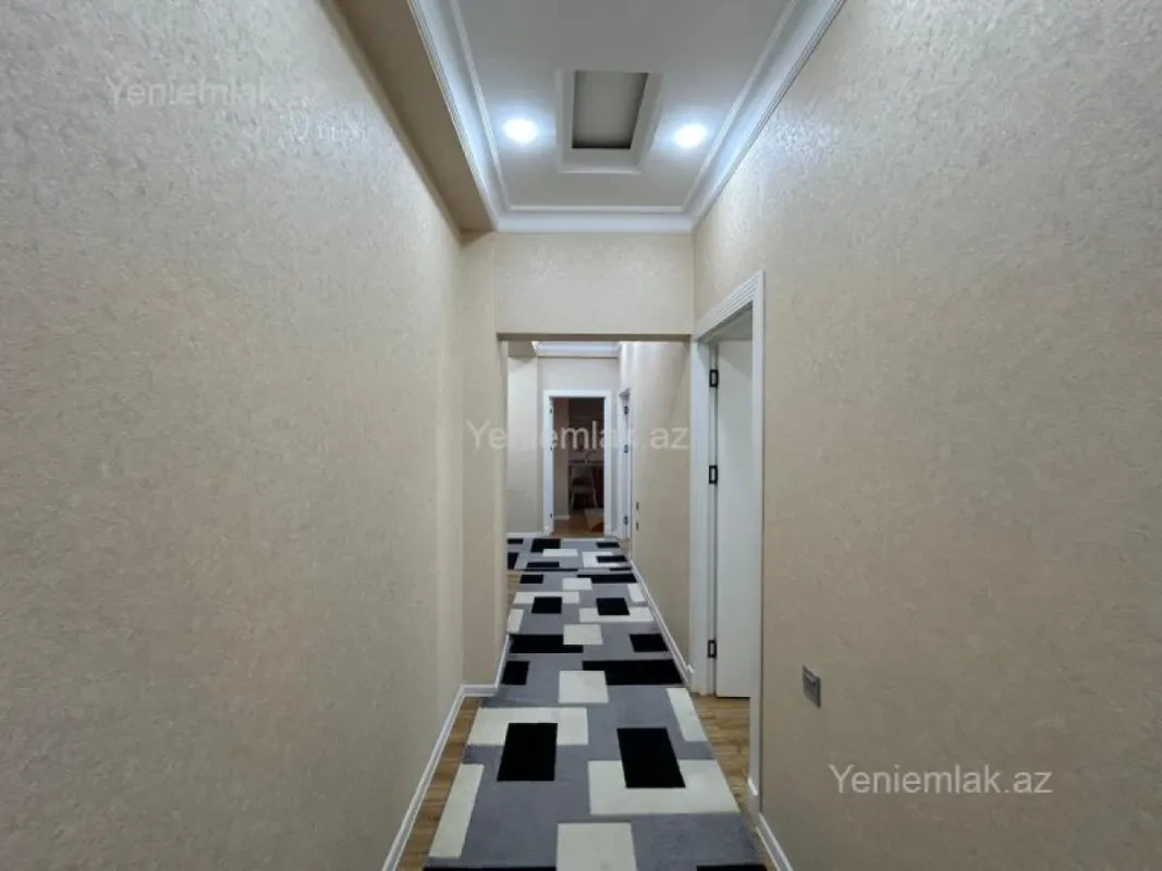 Satılır 3 otaqlı yeni tikili 110 m²