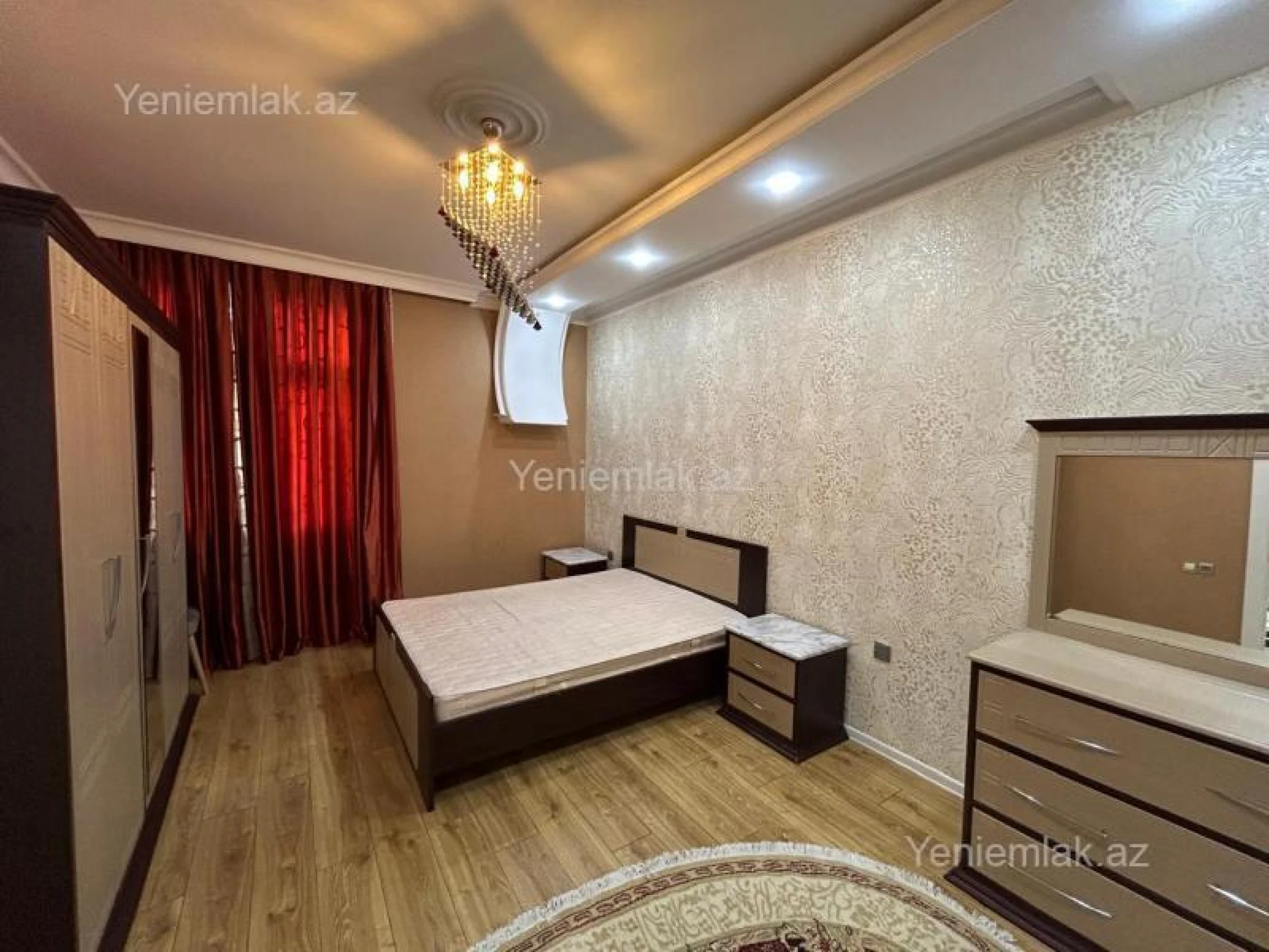 Satılır 3 otaqlı yeni tikili 110 m²