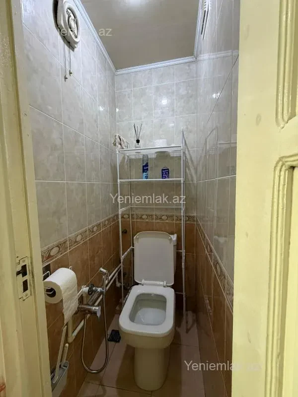 Satılır 3 otaqlı köhnə tikili 78 m²