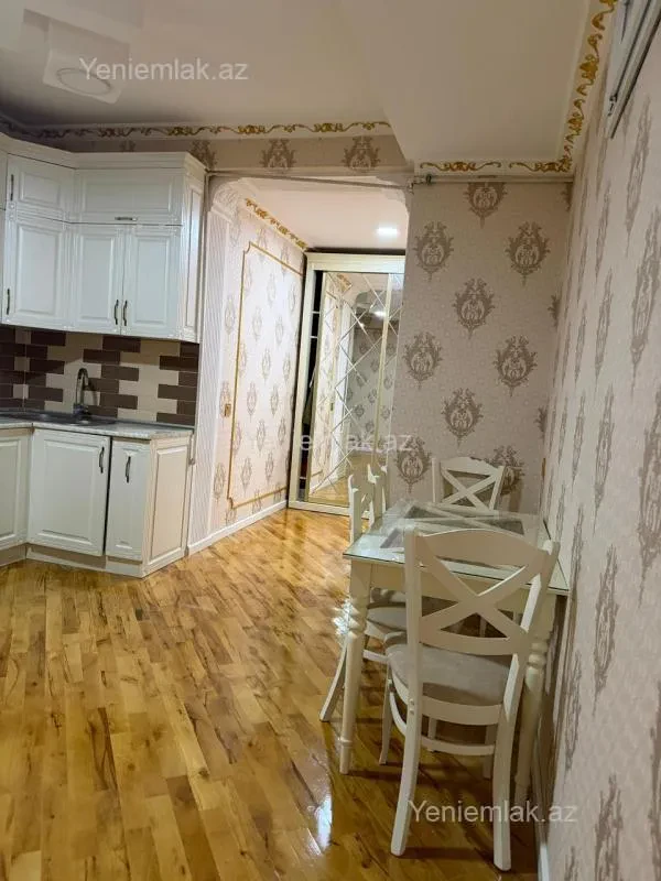 Satılır 3 otaqlı yeni tikili 93 m²