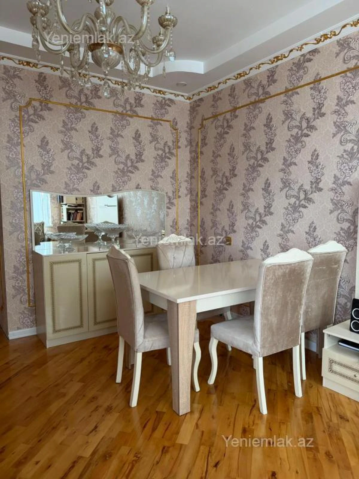 Satılır 3 otaqlı yeni tikili 93 m²
