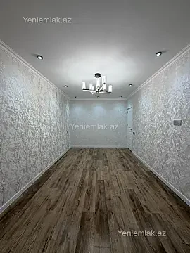 Satılır 2 otaqlı köhnə tikili 60 m²