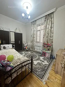 Satılır 4 otaqlı həyət evi 120 m²