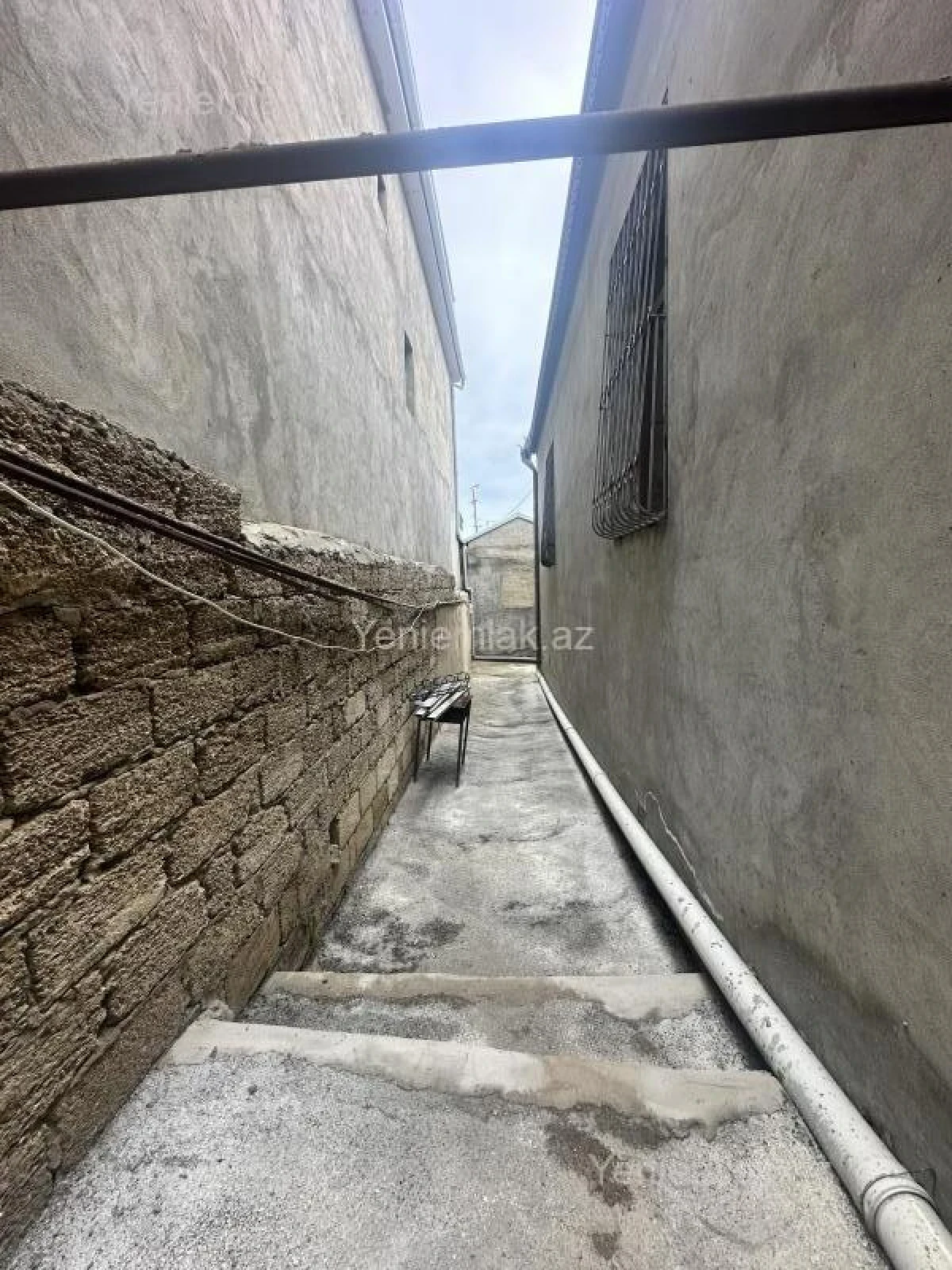 Satılır 4 otaqlı həyət evi 120 m²
