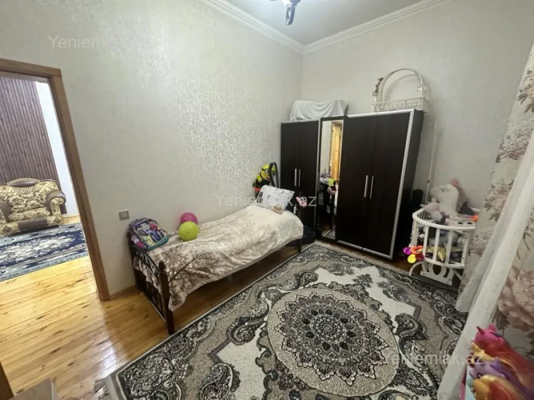 Satılır 4 otaqlı həyət evi 120 m²