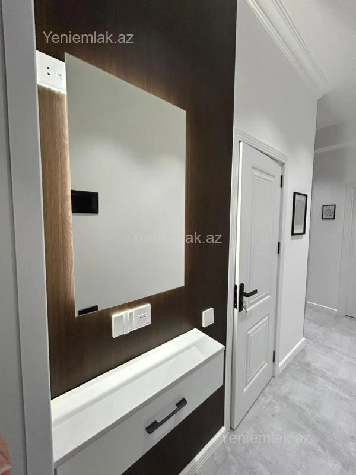 Satılır 2 otaqlı yeni tikili 56 m²