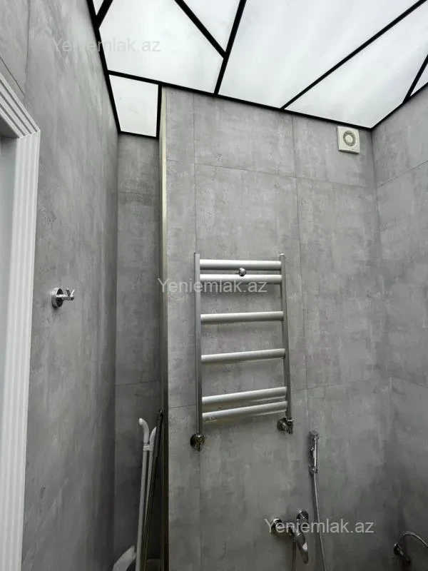 Satılır 2 otaqlı yeni tikili 56 m²