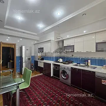 Satılır 3 otaqlı yeni tikili 153 m²