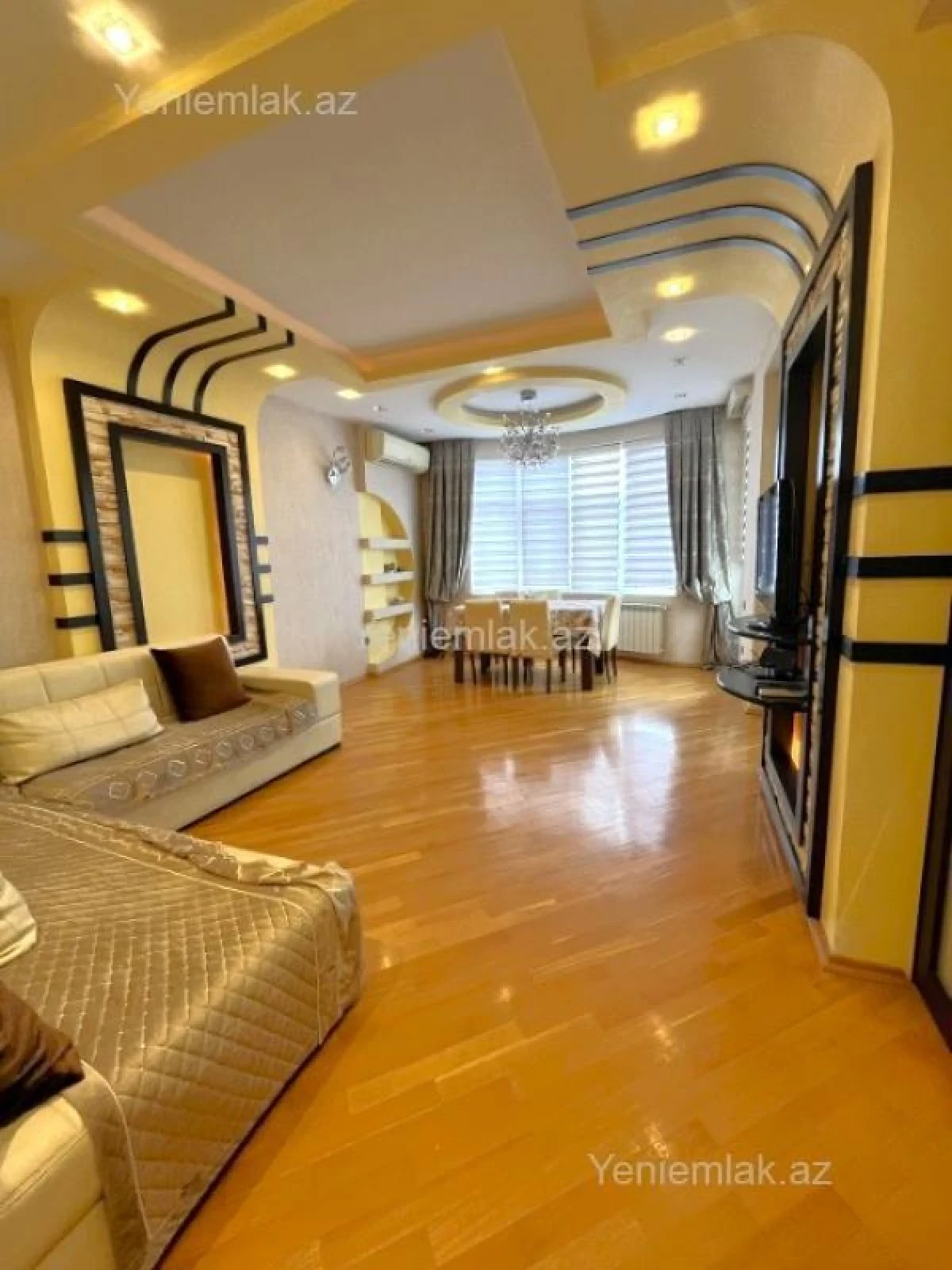Satılır 3 otaqlı yeni tikili 125 m²