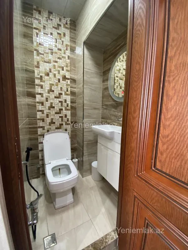 Satılır 3 otaqlı yeni tikili 100 m²