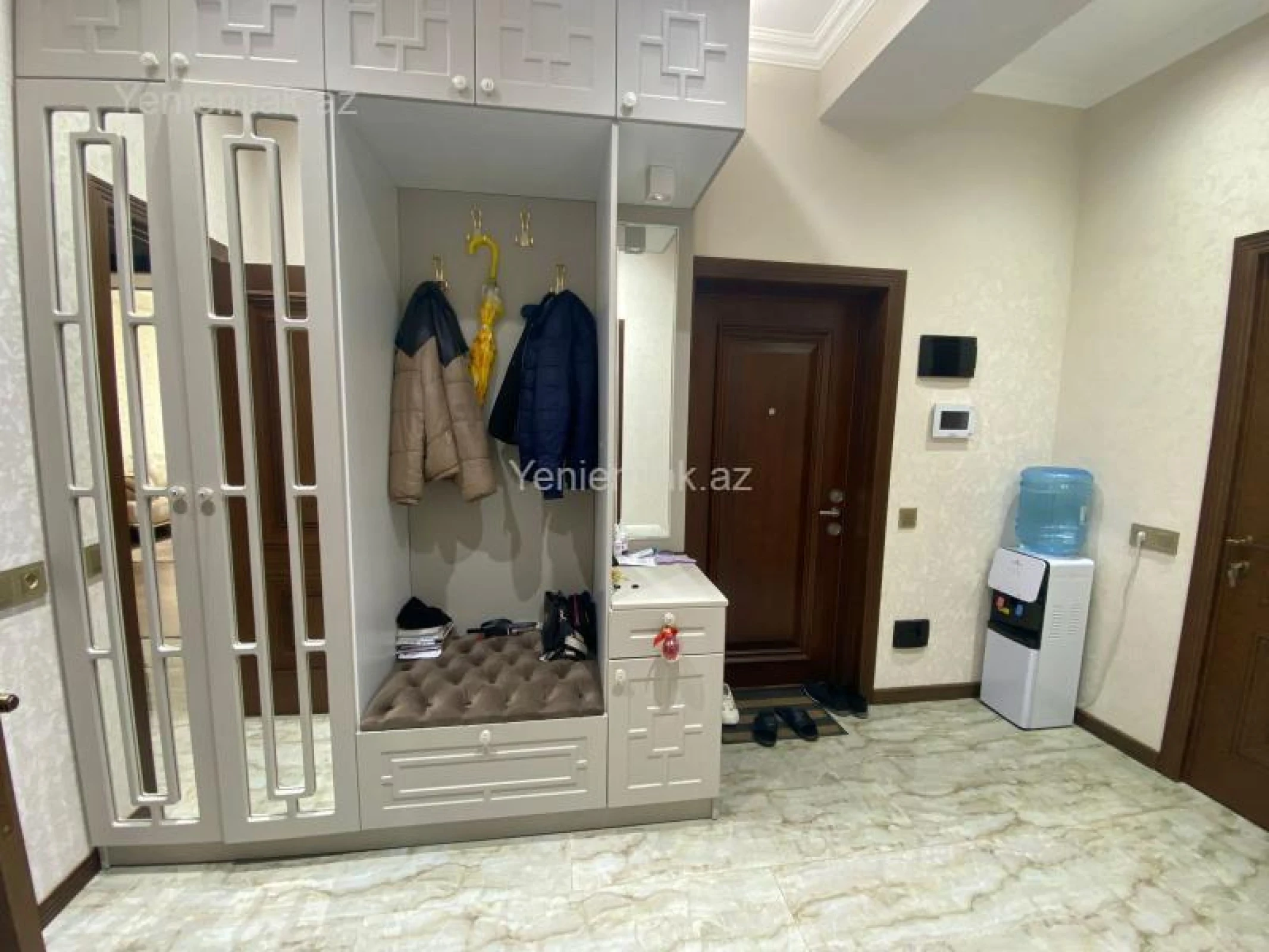 Satılır 3 otaqlı yeni tikili 100 m²