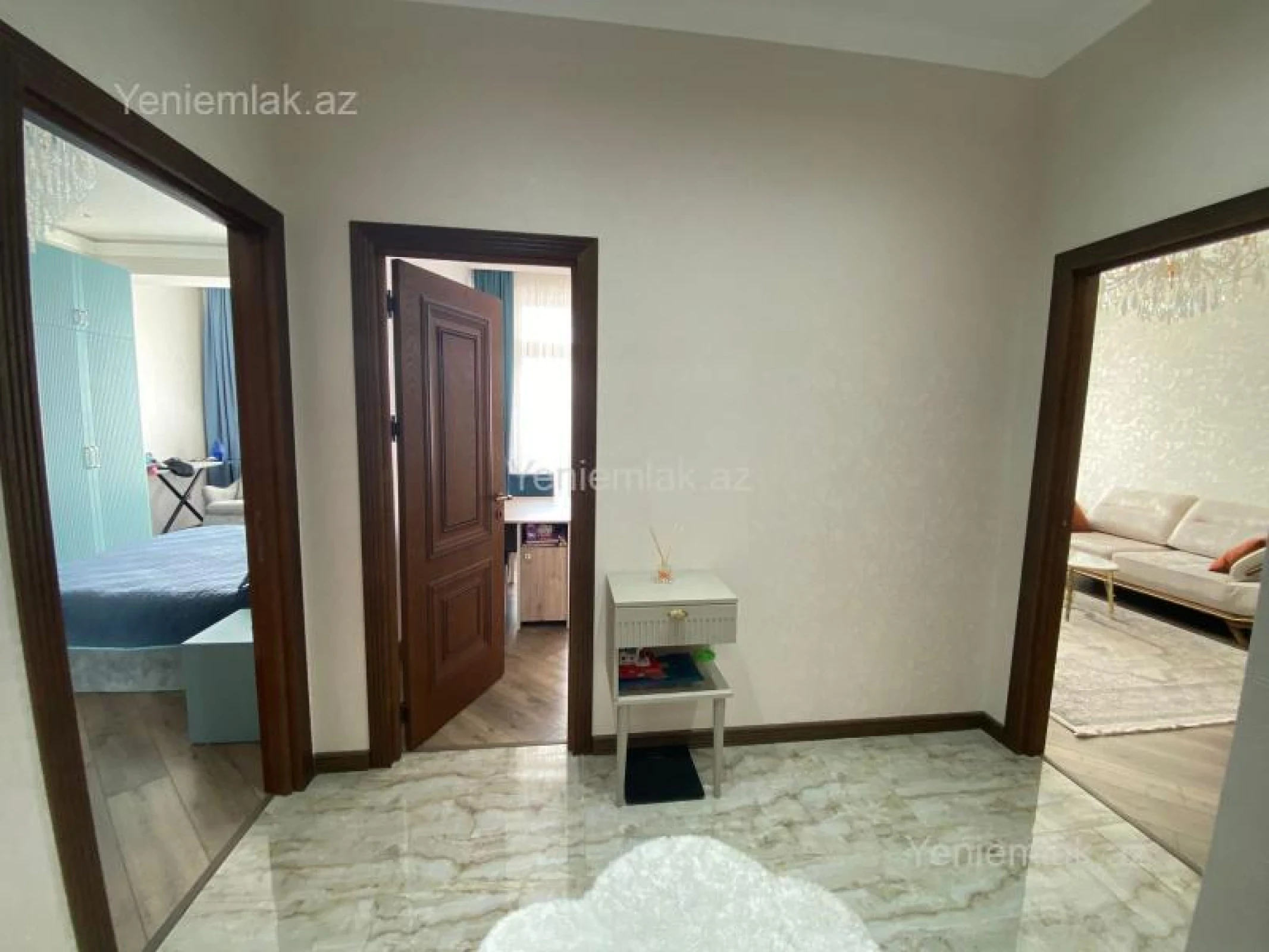 Satılır 3 otaqlı yeni tikili 100 m²