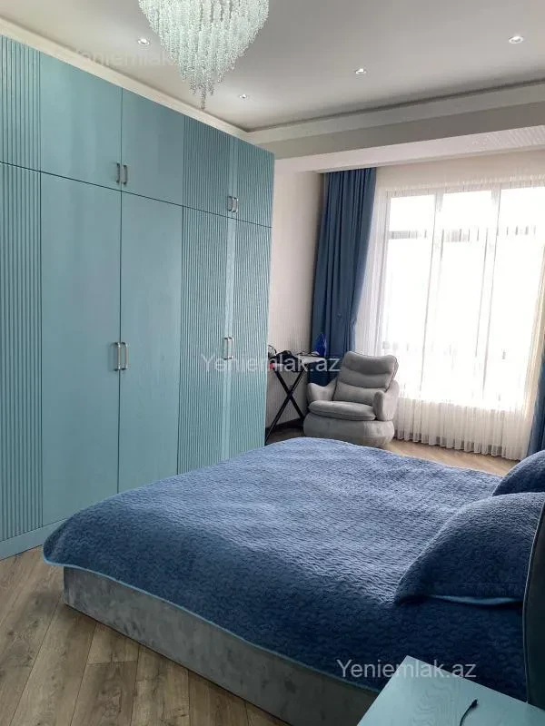 Satılır 3 otaqlı yeni tikili 100 m²